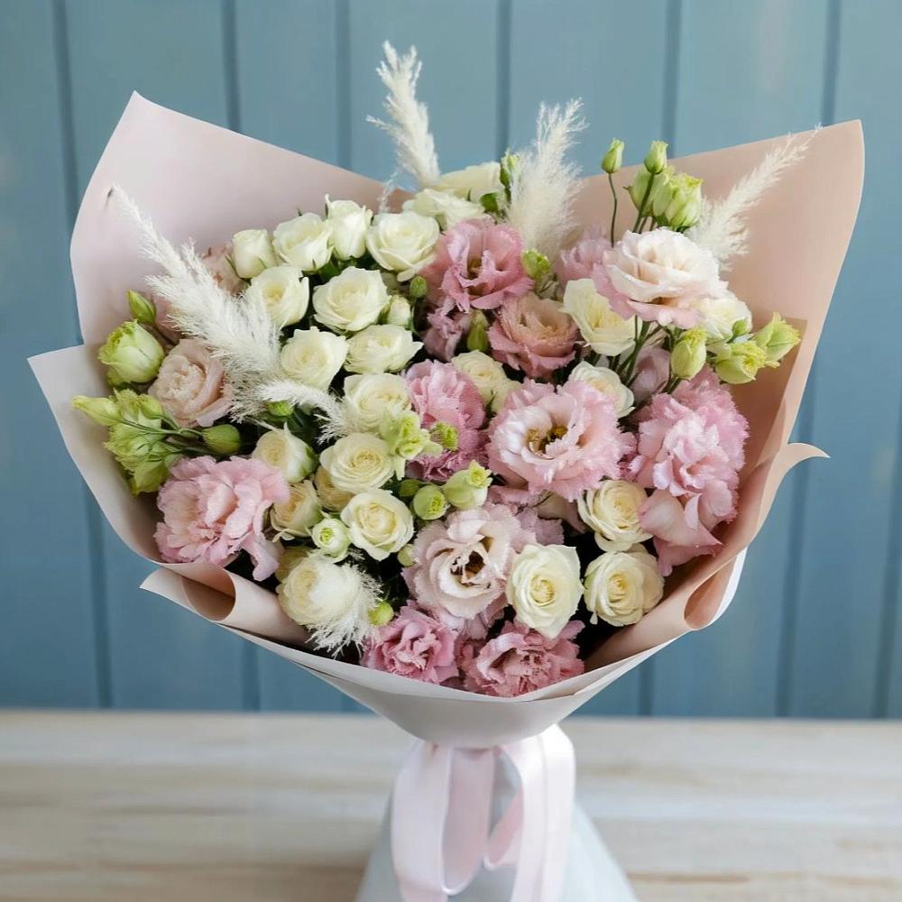 Букет цветов из: Альстромерии и Розы в Горячеводском