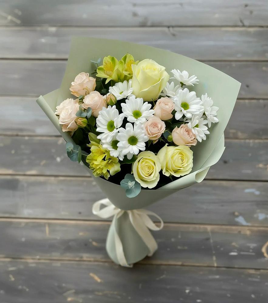 Букет цветов из: Альстромерии, Розы и Хризантемы в Горячеводском