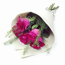 Букет цветов из:  Розы в Горячеводском