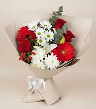 Букет цветов из:  Розы, Хризантемы, Герберы и Лилии в Горячеводском