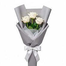 Букет 3 белые розы в Горячеводском