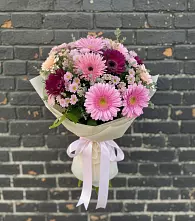 Букет цветов из:  Герберы и Хризантемы в Горячеводском