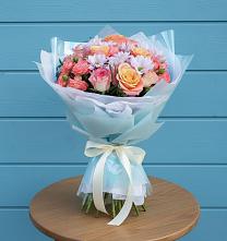 Букет цветов из:  Хризантемы и Розы в Горячеводском