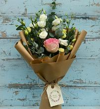 Букет цветов из:  Розы и Лизиантусы #REPLACE_PRED# Горячеводском
