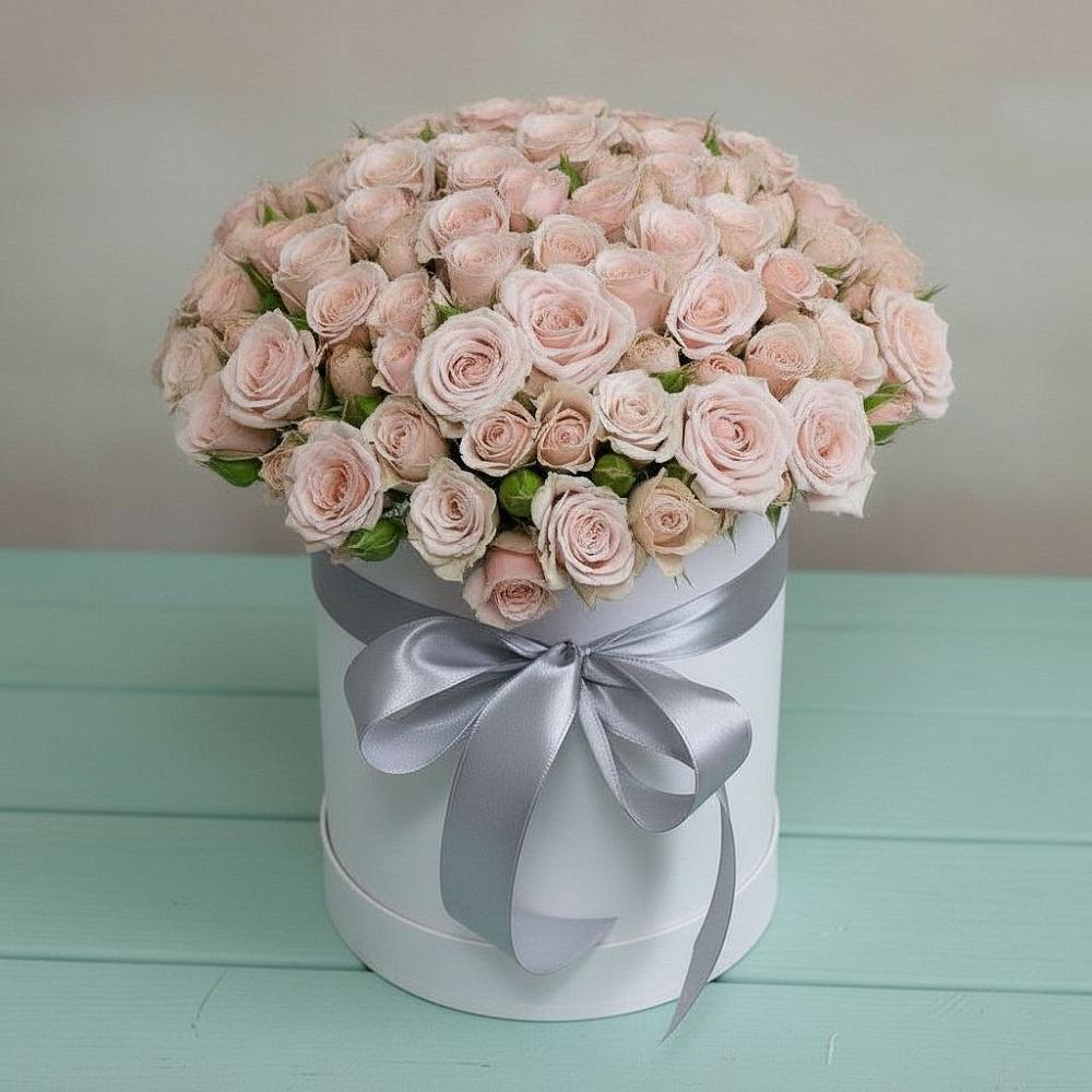 Цветочная композиция из Розы в шляпной коробке в Горячеводском